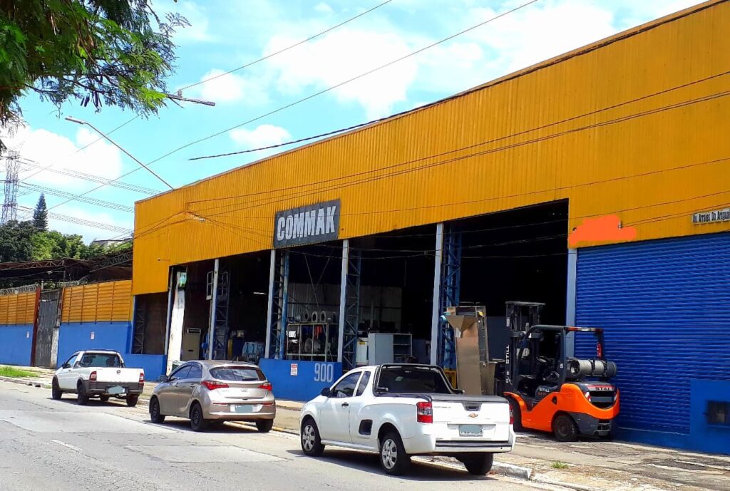 Galpão da Commak Máquinas em São Paulo