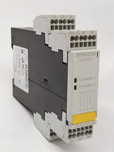 Relé De Segurança 2 Canais Siemens Siguard 3tk2830-2cb30 24v