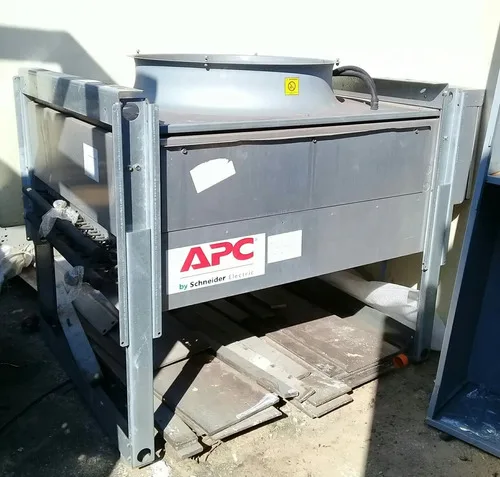 Apc Schneider Condensadora Heatcraft Lnes01a0093apc