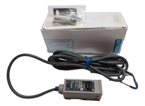 Omron Sensor Fotoelétrico Difuso 70cm E3s-cd11 10-30vdc 2m 10-30vdc