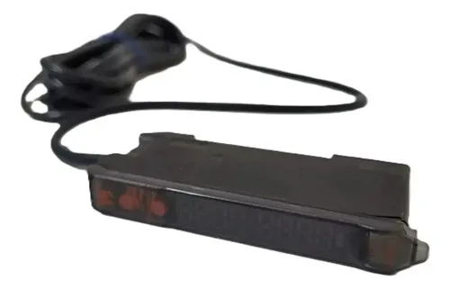 Sensor Fotoelétrico Omron E3x-da11-s Novo