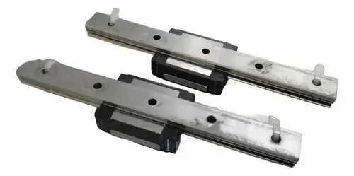 Guia Linear Com Patim 120mm Cpc Mr12mn O Par 